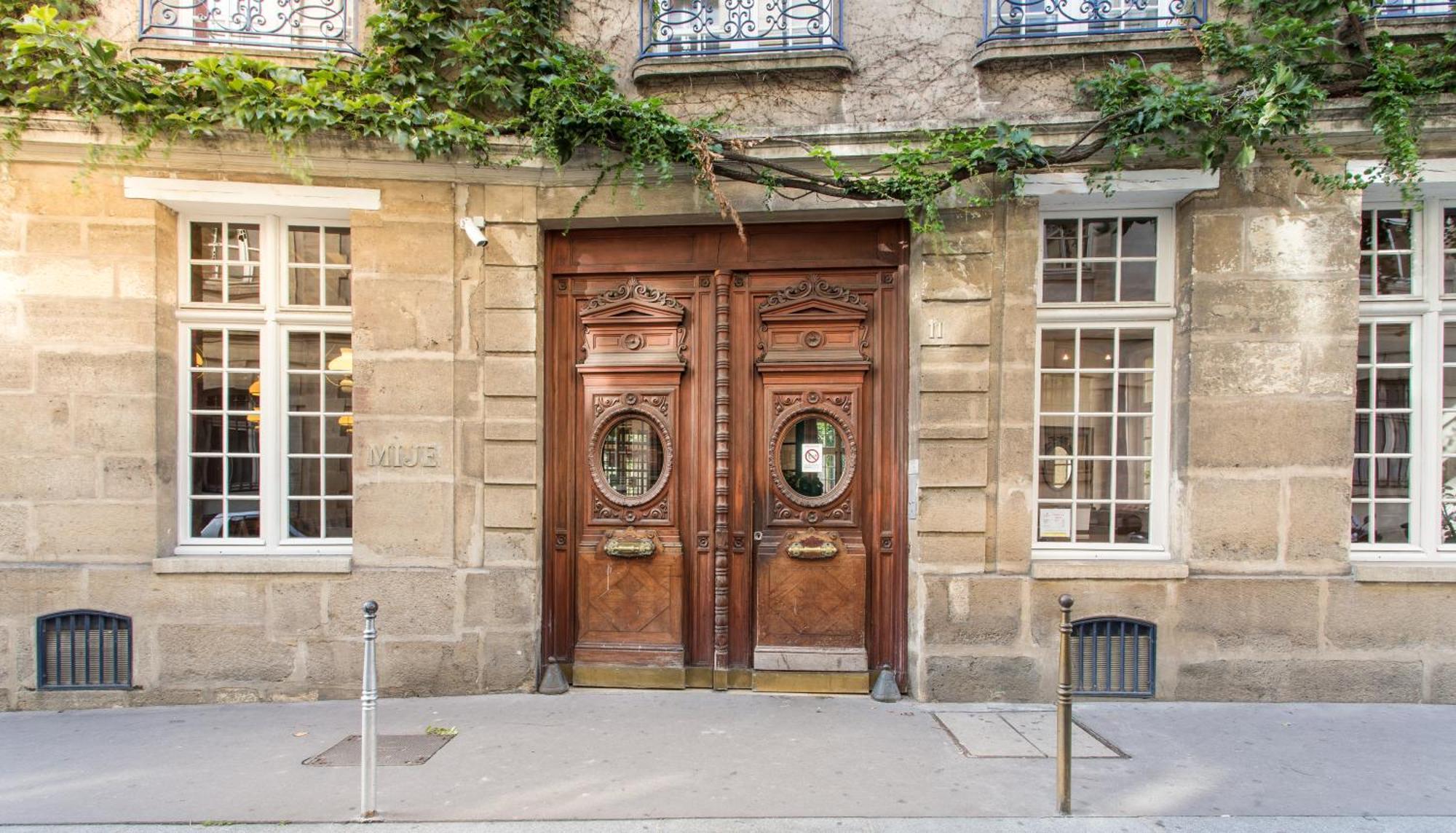 Mije Marais Hostel Париж Екстер'єр фото Hôtel de Matignon